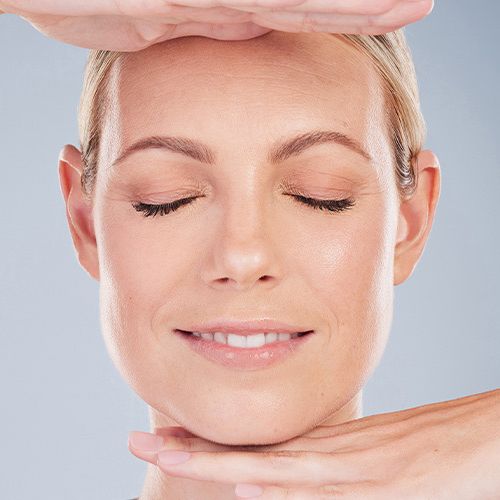 Facelifting - Gesichtslifting - Praxis - Hamburg